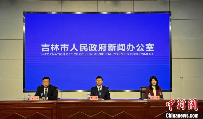 吉林北大湖雪场新雪季开启在即：雪道增至74条、