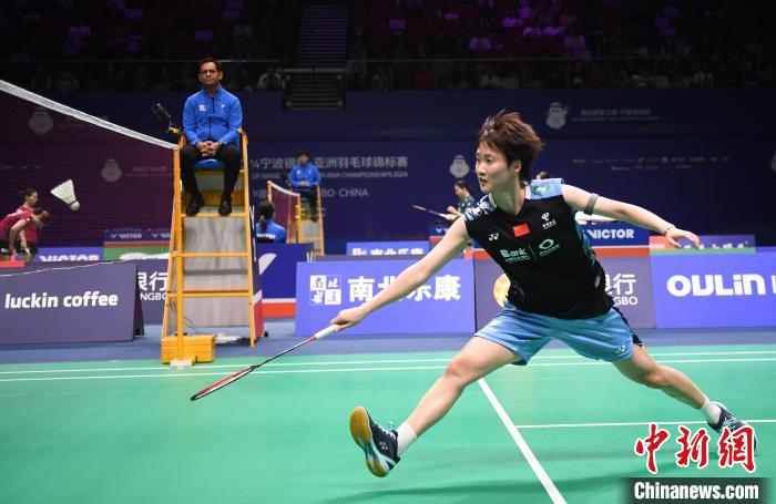 刘雨辰欧烜屹逆转晋级八强 国羽多主力挺进亚锦