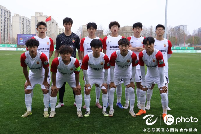 上海海港富盛经开队首战告捷61大胜同城劲旅