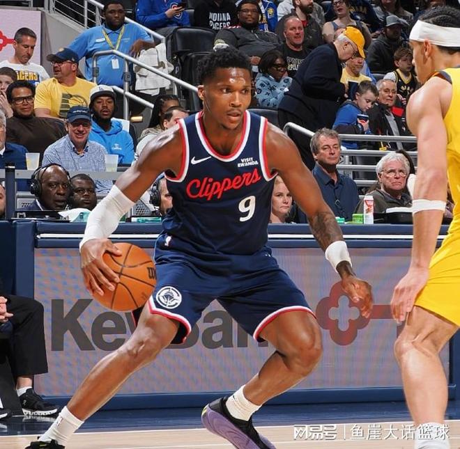 快船逆转步行者 伦纳德创历史纪录