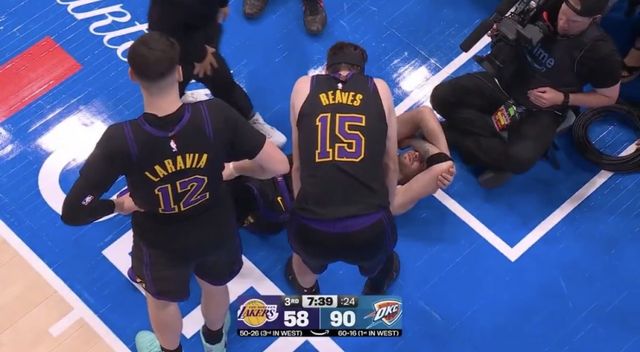 东契奇第三节受伤离场 湖人惨败雷霆冲击MVP资格